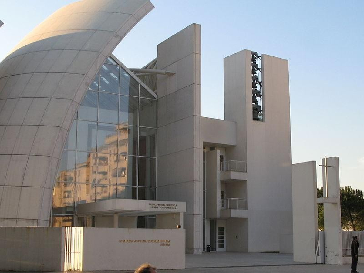 Chiesa di Dio Padre Misericordioso (o del Giubileo) (Roma) ViaggiArt