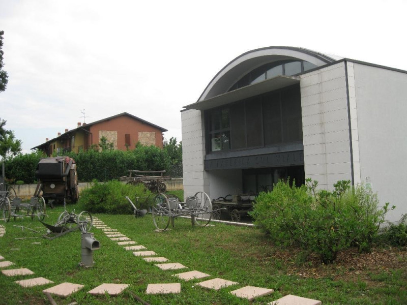 Verdello, Museo del Territorio. La fabbrica sul viale