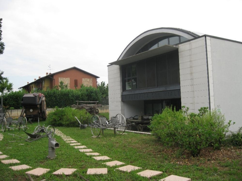 Verdello, Museo del Territorio. La fabbrica sul viale
