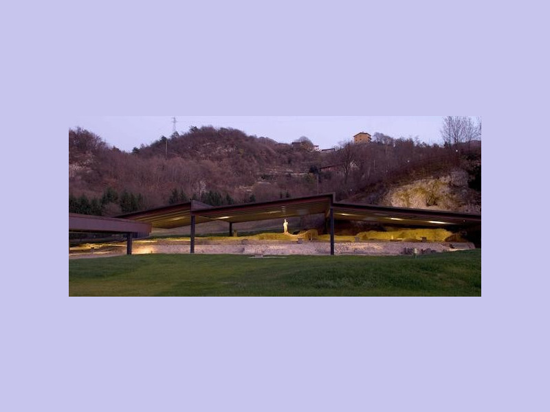 Immagine descrittiva - http://www.landmarksgallery.it/upload/2013/10/04/20131004101141-96853b4a.jpg Immagine descrittiva - http://www.landmarksgallery.it/upload/2013/10/04/20131004101141-96853b4a.jpg