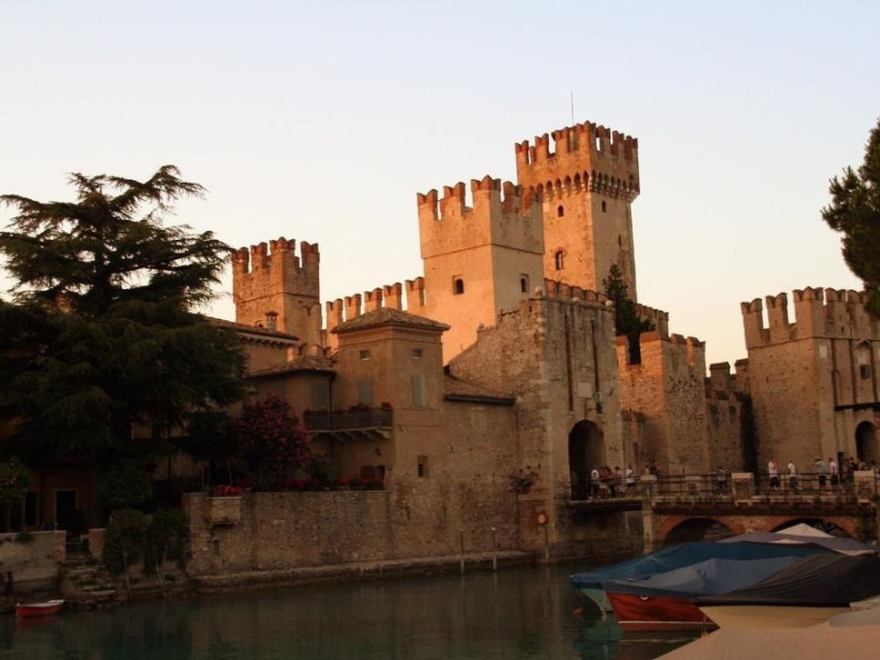 Sirmione, Castello Scaligero Sirmione, Castello Scaligero