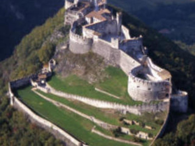 Castel Beseno Castel Beseno