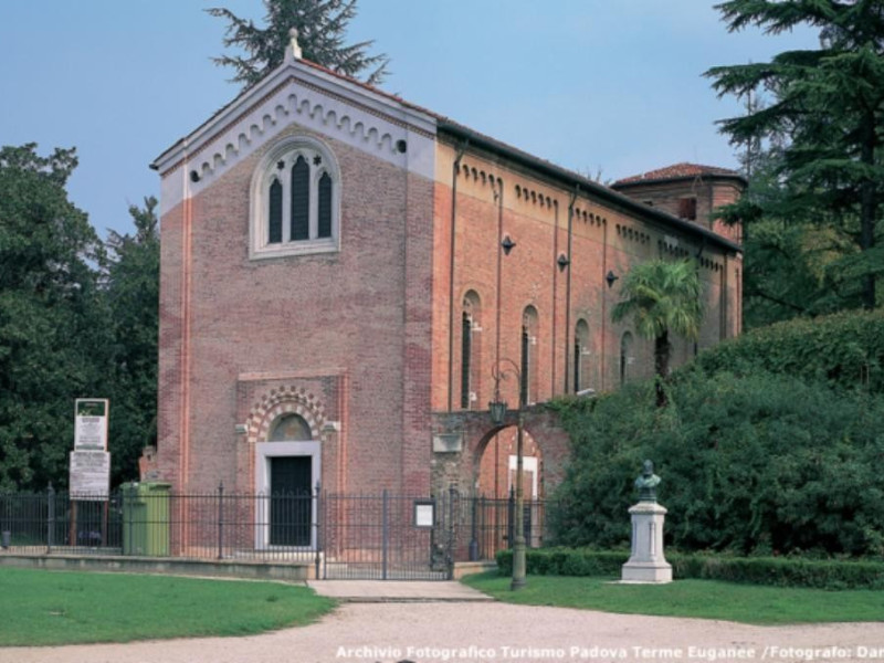 Immagine descrittiva - CC BY-SA 3.0, https://commons.wikimedia.org/w/index.php?curid=364094 Immagine descrittiva - CC BY-SA 3.0, https://commons.wikimedia.org/w/index.php?curid=364094