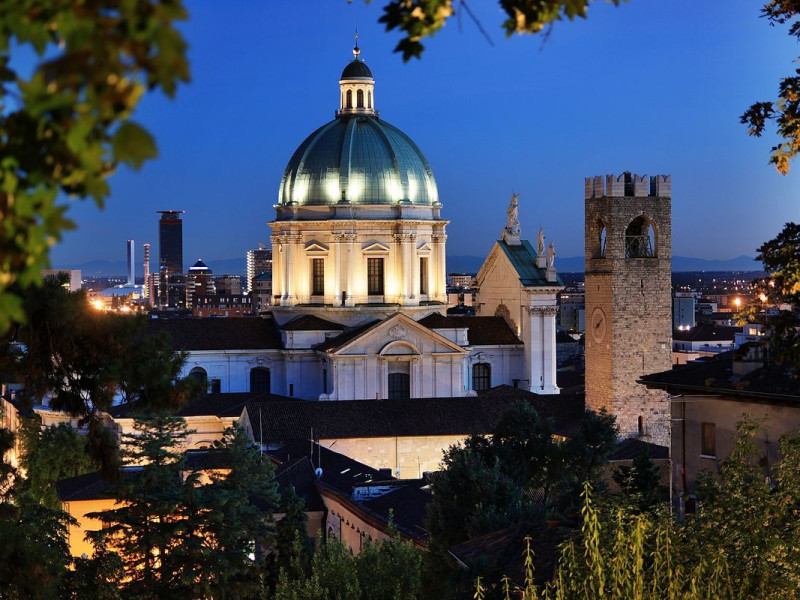 Immagine descrittiva - CC BY Di Pedritosway - Template:Andrea Bonassi, CC BY 3.0, https://commons.wikimedia.org/w/index.php?curid=29148444 Immagine descrittiva - CC BY Di Pedritosway - Template:Andrea Bonassi, CC BY 3.0, https://commons.wikimedia.org/w/index.php?curid=29148444