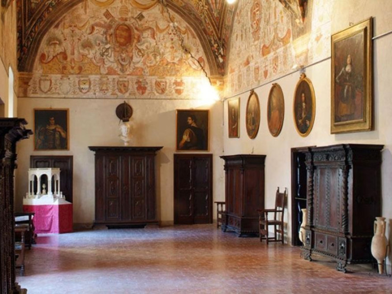 Montechiarugolo, Castello e Raccolta Archeologica