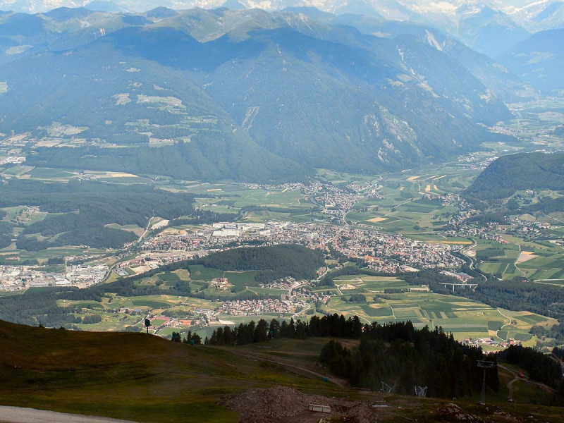 Immagine descrittiva - Immagine descrittiva -