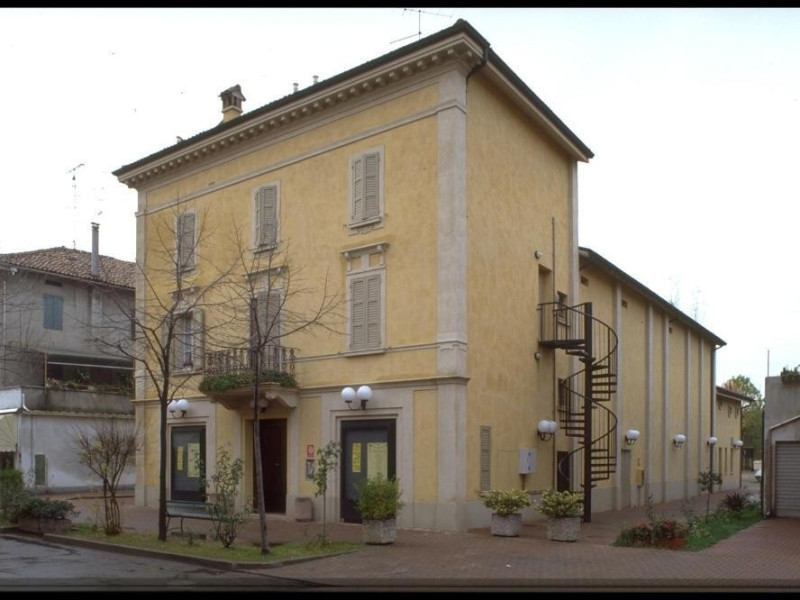 Rio Saliceto, Teatro Comunale già Teatro Montanari