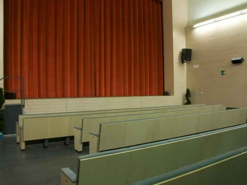 Medolla, Teatro Comunale Weber Facchini