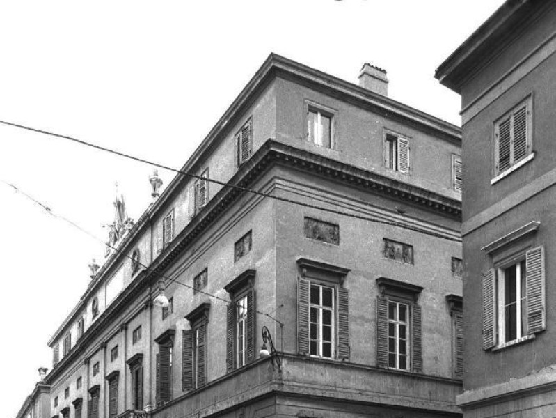 Modena, Teatro Comunale Luciano Pavarotti Modena, Teatro Comunale Luciano Pavarotti