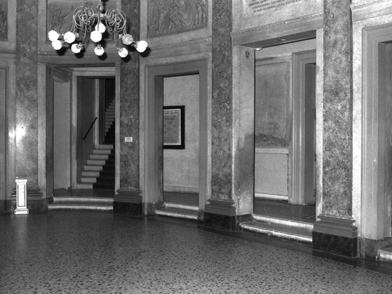 Modena, Teatro Comunale Luciano Pavarotti Modena, Teatro Comunale Luciano Pavarotti