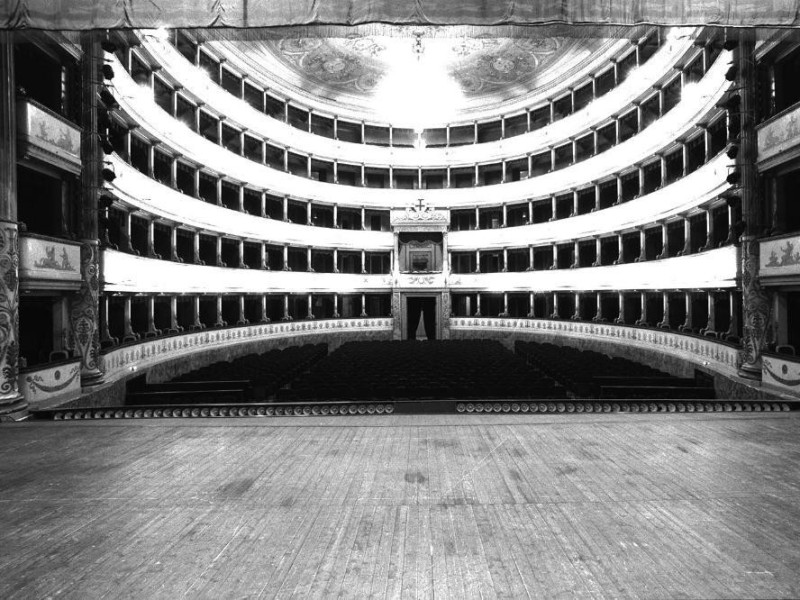 Modena, Teatro Comunale Luciano Pavarotti Modena, Teatro Comunale Luciano Pavarotti