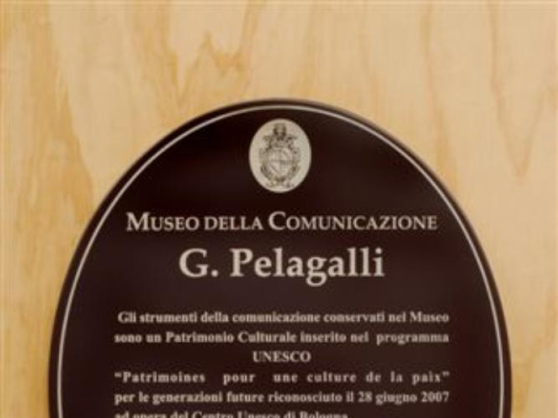 Bologna, Museo della Comunicazione G. Pelagalli - Mille voci...mille suoni Bologna, Museo della Comunicazione G. Pelagalli - Mille voci...mille suoni