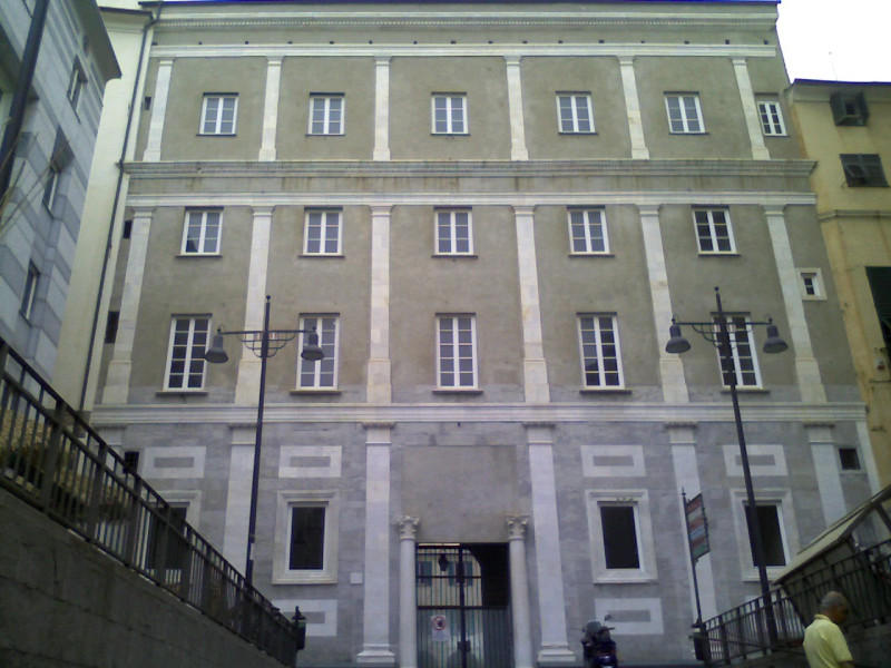 Immagine descrittiva - CC BY-SA Di Antonello Piccone di Wikipedia in italiano - Trasferito da it.wikipedia su Commons., CC BY-SA 3.0, https://commons.wikimedia.org/w/index.php?curid=6608227 Immagine descrittiva - CC BY-SA Di Antonello Piccone di Wikipedia in italiano - Trasferito da it.wikipedia su Commons., CC BY-SA 3.0, https://commons.wikimedia.org/w/index.php?curid=6608227