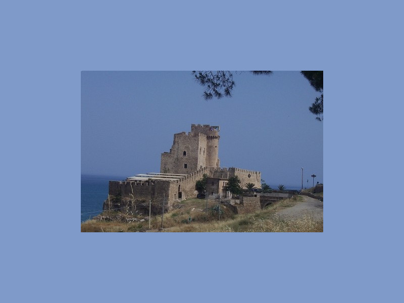 Immagine descrittiva - CC BY-SA Di User:Asia - Opera propria, CC BY-SA 3.0, https://commons.wikimedia.org/w/index.php?curid=926265 Immagine descrittiva - CC BY-SA Di User:Asia - Opera propria, CC BY-SA 3.0, https://commons.wikimedia.org/w/index.php?curid=926265