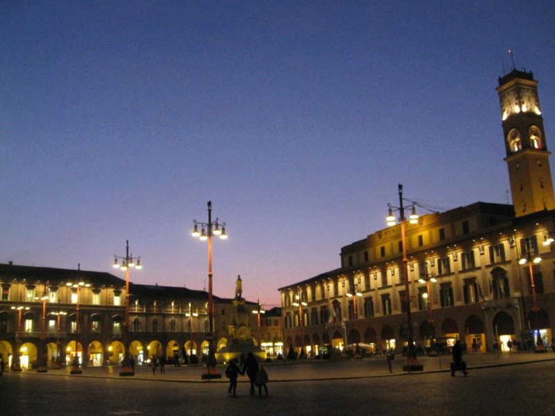 Piazza Saffi Piazza Saffi