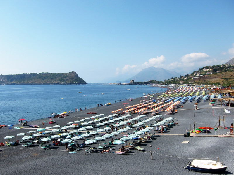 Immagine descrittiva - CC BY-SA Di Velvet - Opera propria, CC BY-SA 3.0, https://commons.wikimedia.org/w/index.php?curid=16430305 Immagine descrittiva - CC BY-SA Di Velvet - Opera propria, CC BY-SA 3.0, https://commons.wikimedia.org/w/index.php?curid=16430305