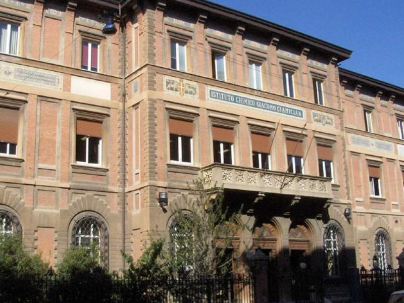 Bologna, Raccolta del Dipartimento di Chimica "G. Ciamician" Bologna, Raccolta del Dipartimento di Chimica "G. Ciamician"