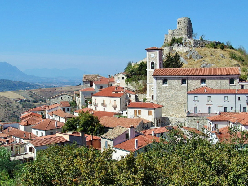 Rocca San Felice Rocca San Felice
