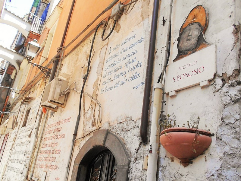 Street Art E Poesia Salerno E I Muri Parlanti Di Alfonso Gatto Viaggiart