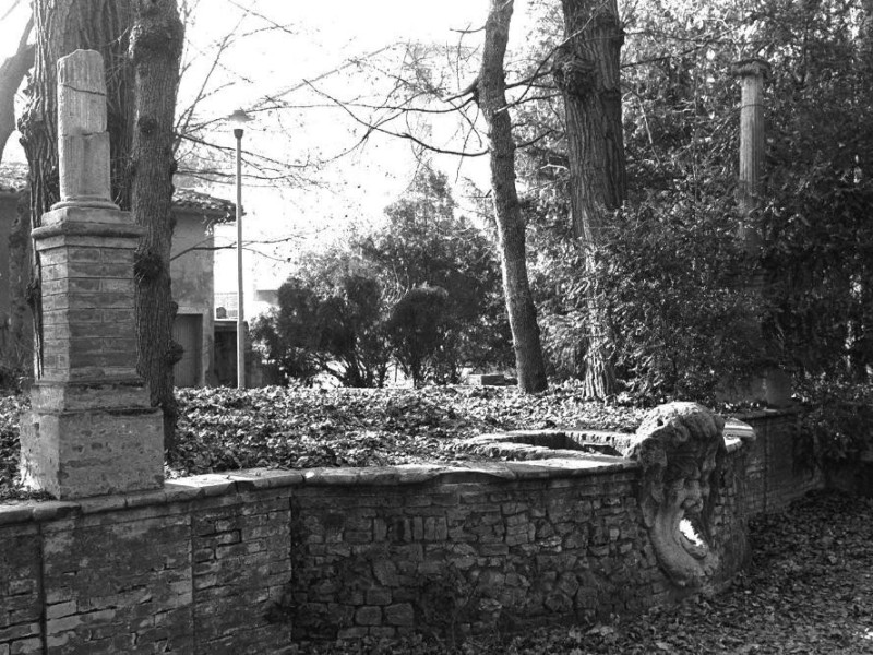 Bologna, Teatrino di Villa Altieri