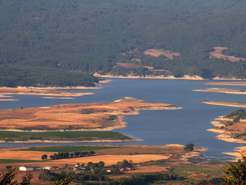 Immagine descrittiva - CC BY-SA Di Antonio Martino - Opera propria, CC BY-SA 3.0, https://commons.wikimedia.org/w/index.php?curid=16730967 Immagine descrittiva - CC BY-SA Di Antonio Martino - Opera propria, CC BY-SA 3.0, https://commons.wikimedia.org/w/index.php?curid=16730967