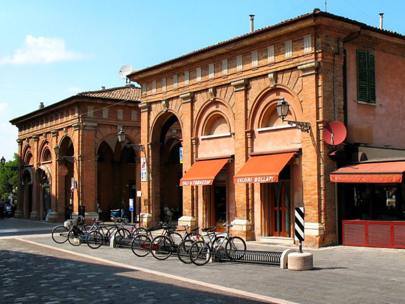 Immagine descrittiva - CC BY-SA Di Uomodis08 - foto, CC BY-SA 3.0, https://commons.wikimedia.org/w/index.php?curid=8302584 Immagine descrittiva - CC BY-SA Di Uomodis08 - foto, CC BY-SA 3.0, https://commons.wikimedia.org/w/index.php?curid=8302584