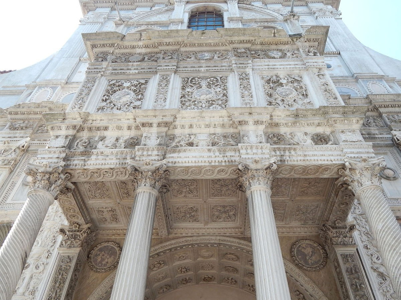 Immagine descrittiva - CC BY Di RobishaK2 - Opera propria, CC BY-SA 3.0, https://commons.wikimedia.org/w/index.php?curid=33510106 Immagine descrittiva - CC BY Di RobishaK2 - Opera propria, CC BY-SA 3.0, https://commons.wikimedia.org/w/index.php?curid=33510106