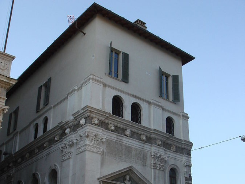 Portale dello Scalone Portale dello Scalone