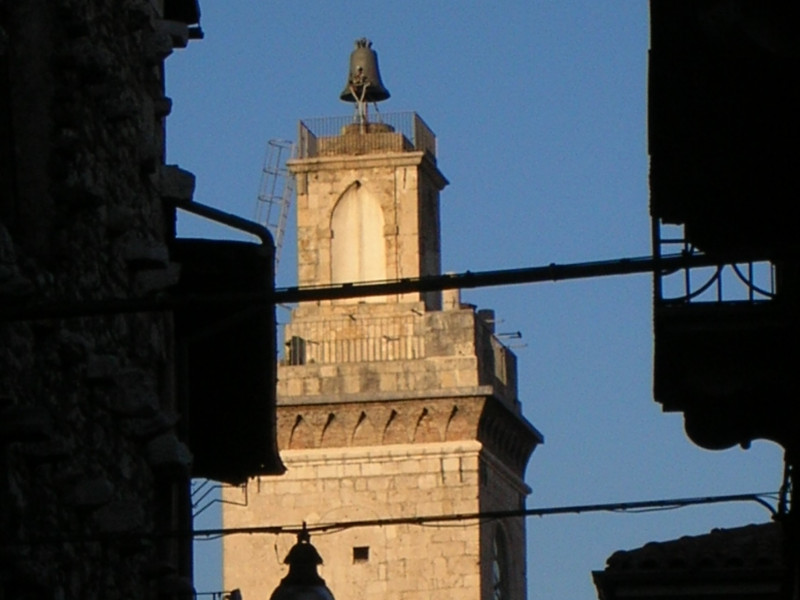 Immagine descrittiva - BY Di Michele Modica - Michele Modica, Pubblico dominio, https://commons.wikimedia.org/w/index.php?curid=47957945 Immagine descrittiva - BY Di Michele Modica - Michele Modica, Pubblico dominio, https://commons.wikimedia.org/w/index.php?curid=47957945