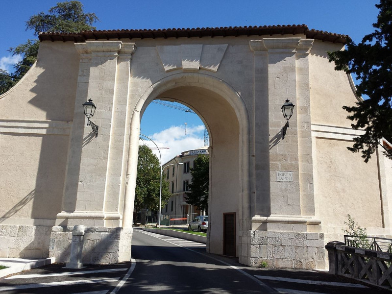 Porta Napoli Porta Napoli