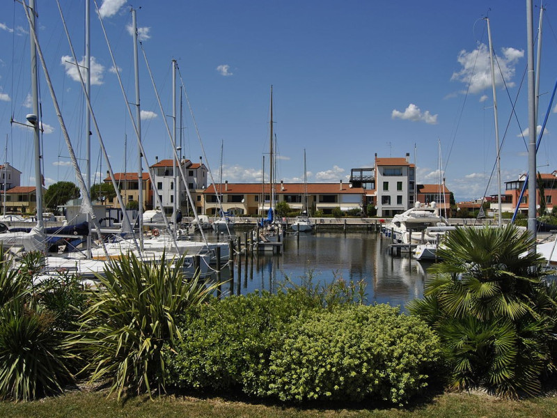 Immagine descrittiva - CC BY-SA CC BY-SA 3.0, https://it.wikipedia.org/w/index.php?curid=4682555 Immagine descrittiva - CC BY-SA CC BY-SA 3.0, https://it.wikipedia.org/w/index.php?curid=4682555