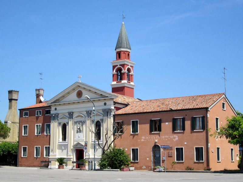 Immagine descrittiva - CC BY-SA Di Luca Aless - Opera propria, CC BY-SA 4.0, https://commons.wikimedia.org/w/index.php?curid=34105033 Immagine descrittiva - CC BY-SA Di Luca Aless - Opera propria, CC BY-SA 4.0, https://commons.wikimedia.org/w/index.php?curid=34105033