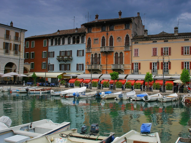 Immagine descrittiva - CC BY-SA Di Michal Gorski, CC BY-SA 3.0, https://commons.wikimedia.org/w/index.php?curid=54027027 Immagine descrittiva - CC BY-SA Di Michal Gorski, CC BY-SA 3.0, https://commons.wikimedia.org/w/index.php?curid=54027027