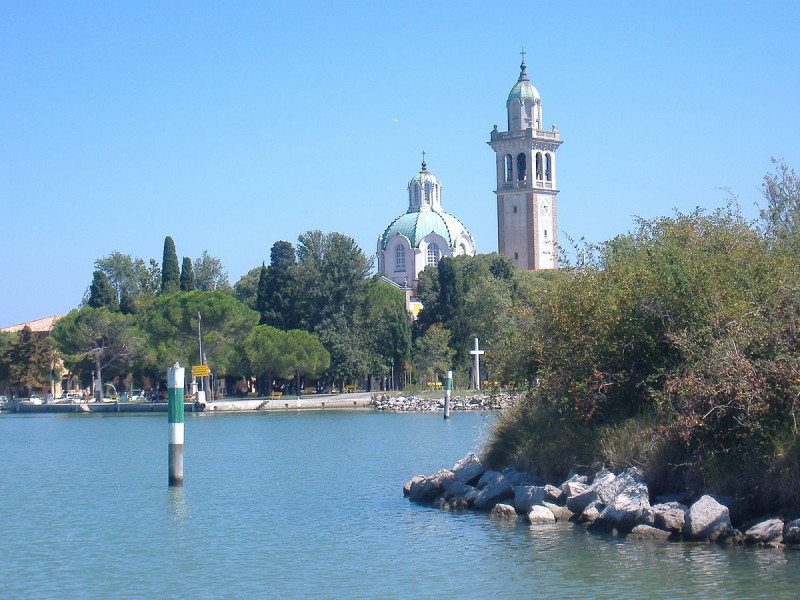 Immagine descrittiva - CC BY-SA Di F.giusto - Opera propria, CC BY-SA 3.0, https://commons.wikimedia.org/w/index.php?curid=9659053 Immagine descrittiva - CC BY-SA Di F.giusto - Opera propria, CC BY-SA 3.0, https://commons.wikimedia.org/w/index.php?curid=9659053