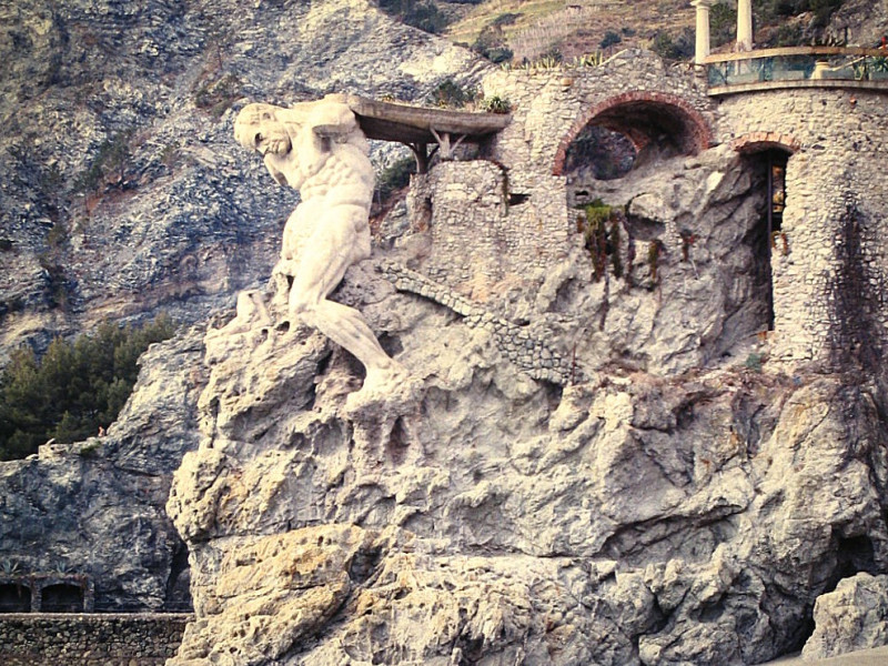 Immagine descrittiva - CC BY-SA Di Peter Forster from Centobuchi, Italy - Monterosso il Gigante 1, CC BY-SA 2.0, https://commons.wikimedia.org/w/index.php?curid=4042077 Immagine descrittiva - CC BY-SA Di Peter Forster from Centobuchi, Italy - Monterosso il Gigante 1, CC BY-SA 2.0, https://commons.wikimedia.org/w/index.php?curid=4042077