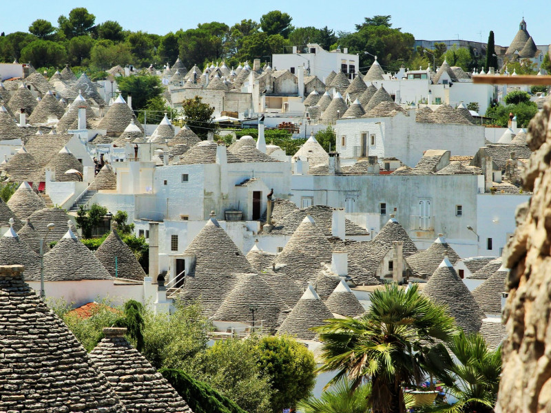 Valle d'Itria - Alberobello Valle d'Itria - Alberobello