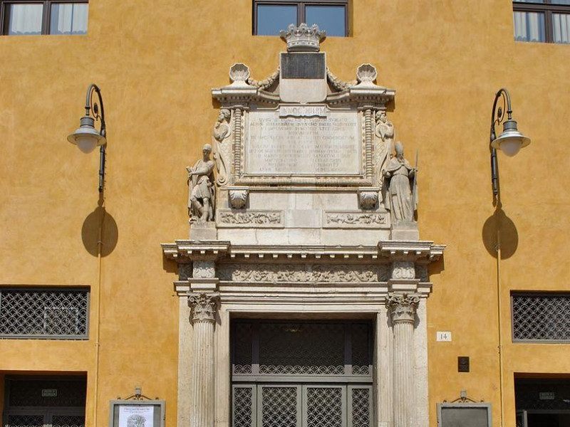 Immagine descrittiva - Di Nicola Quirico - Opera propria, CC BY-SA 4.0, https://commons.wikimedia.org/w/index.php?curid=46539713 Immagine descrittiva - Di Nicola Quirico - Opera propria, CC BY-SA 4.0, https://commons.wikimedia.org/w/index.php?curid=46539713