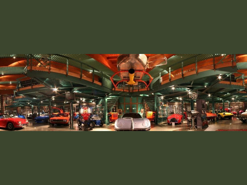 Sant'Agostino, Centro Polifunzionale "F. Lamborghini"