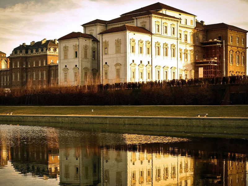 I Savoia e il Polo Reale di Torino: Reggia di Venaria Reale I Savoia e il Polo Reale di Torino: Reggia di Venaria Reale
