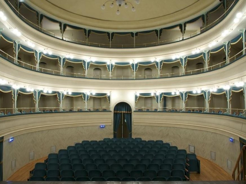 Russi, Teatro Comunale
