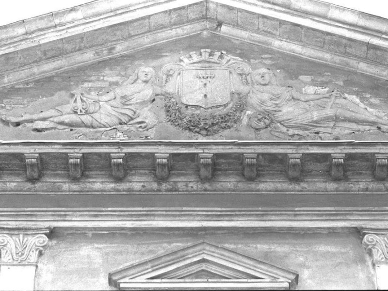 Russi, Teatro Comunale