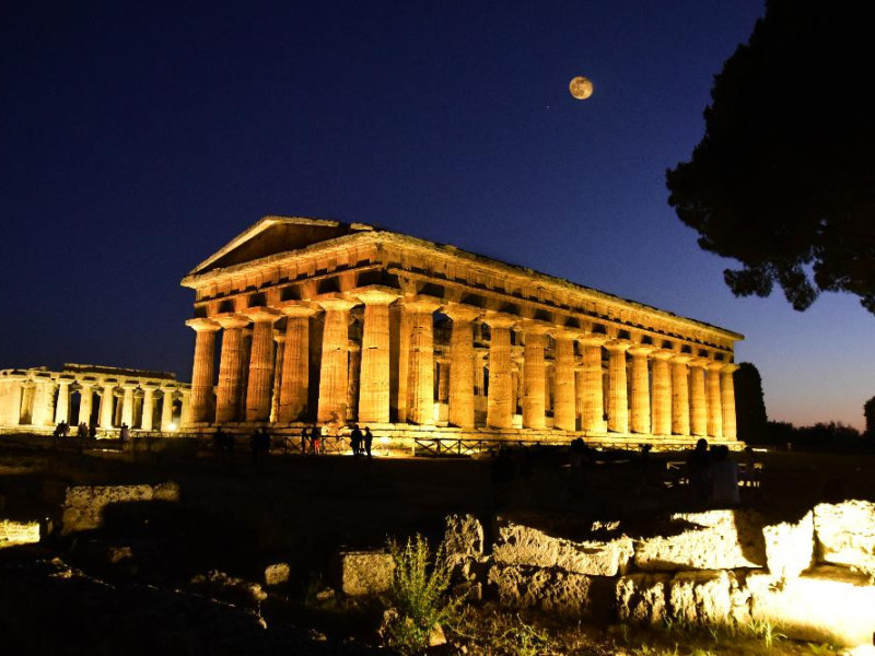 Paestum by night Paestum by night