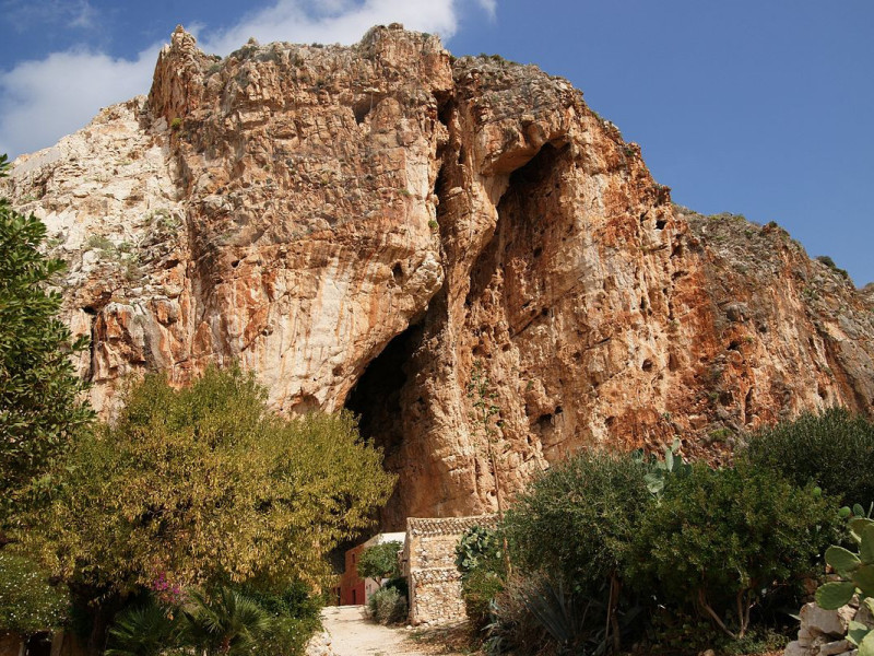 Immagine descrittiva - CC BY-SA Di Mboesch - Opera propria, CC BY-SA 3.0, https://commons.wikimedia.org/w/index.php?curid=24433502 Immagine descrittiva - CC BY-SA Di Mboesch - Opera propria, CC BY-SA 3.0, https://commons.wikimedia.org/w/index.php?curid=24433502