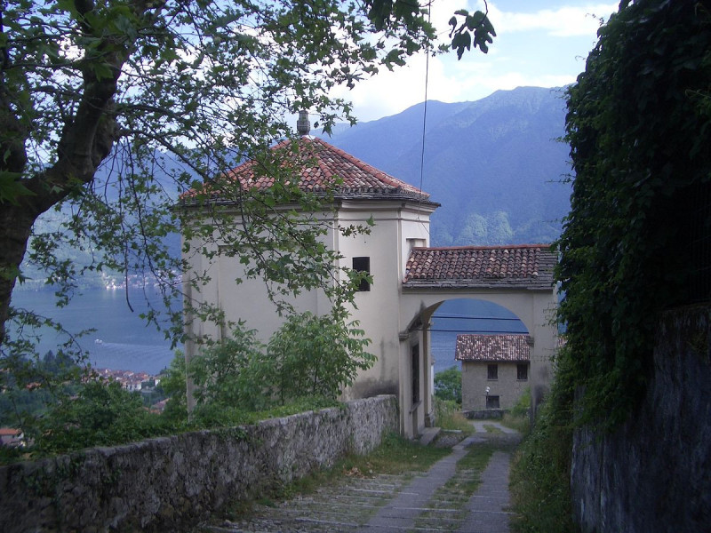 Sacro Monte di Ossuccio Sacro Monte di Ossuccio