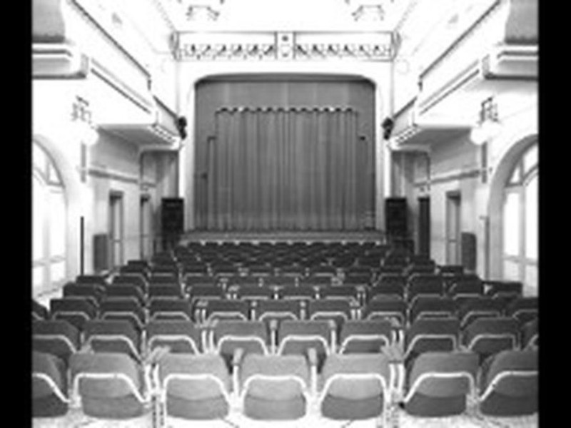 Mercato Saraceno, Teatro di Palazzo Dolcini