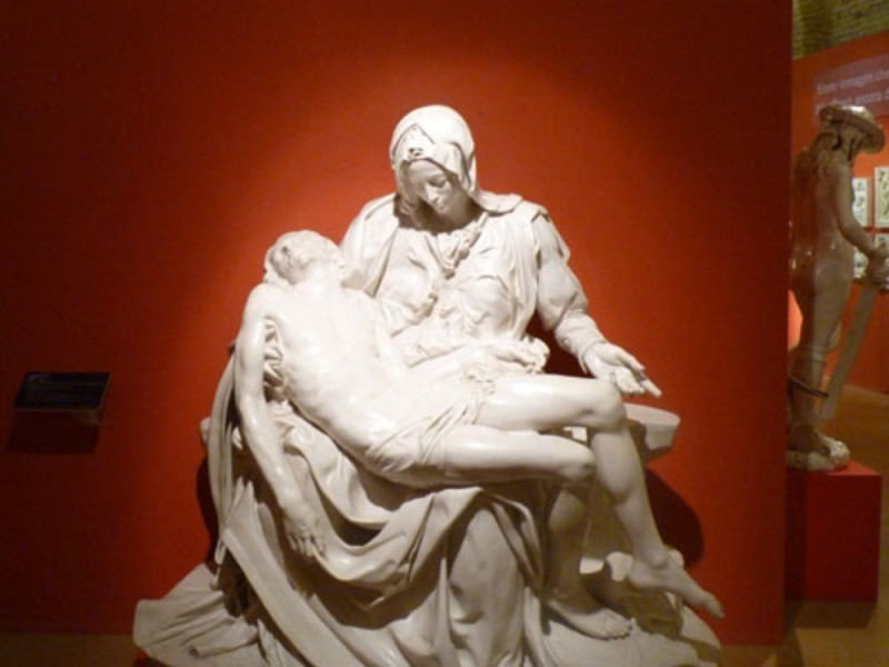 Pietà di Michelangelo Pietà di Michelangelo