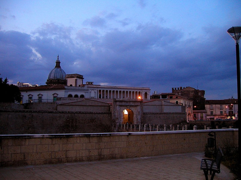 Immagine descrittiva - Immagine descrittiva -