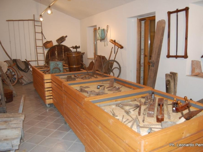 Museo della Civiltà Contadina "Stefano Carda Museo della Civiltà Contadina "Stefano Carda