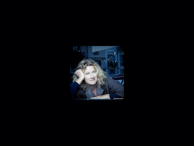 Angela Finocchiaro Angela Finocchiaro