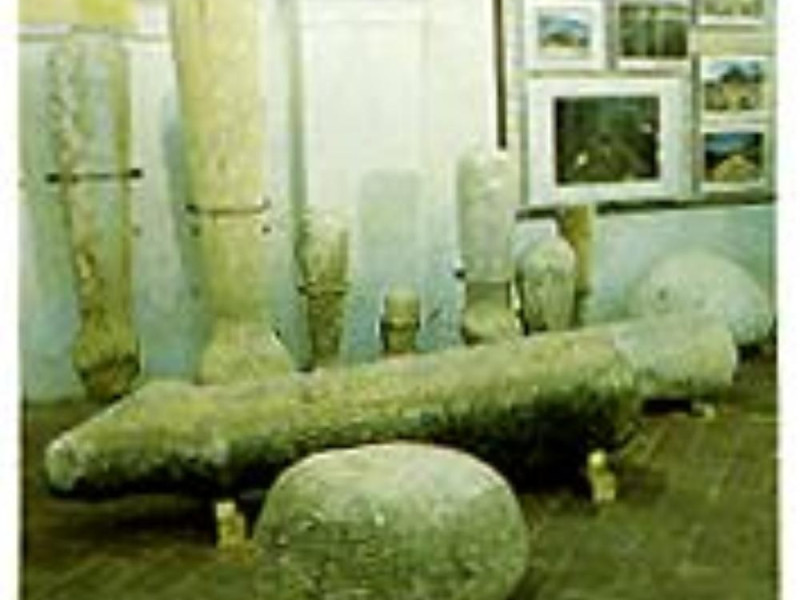Pietrasanta, MUSEO ARCHEOLOGICO VERSILIESE 'BRUNO ANTONUCCI' Pietrasanta, MUSEO ARCHEOLOGICO VERSILIESE 'BRUNO ANTONUCCI'